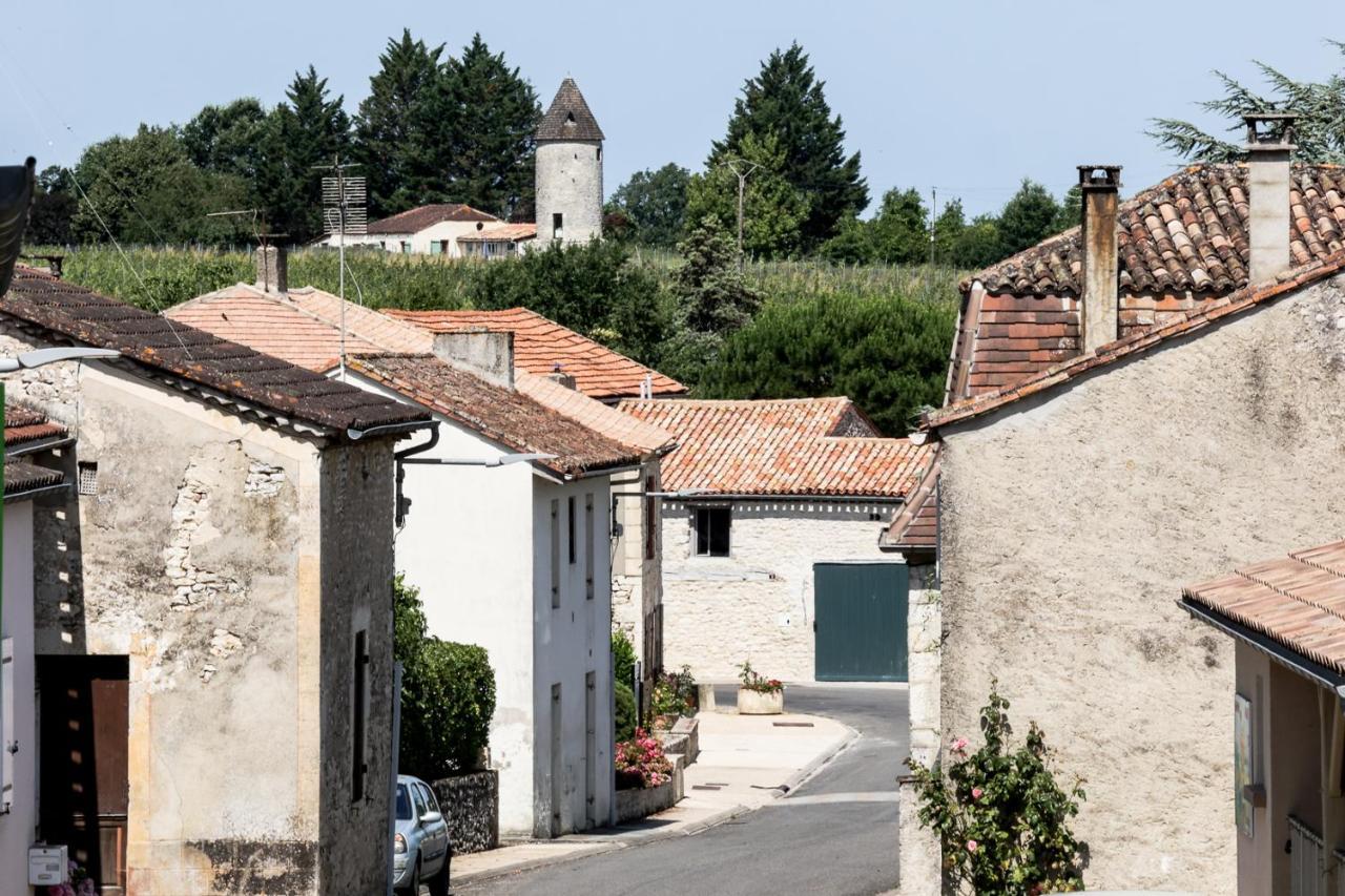Studio Loubes Bernac Exterior foto