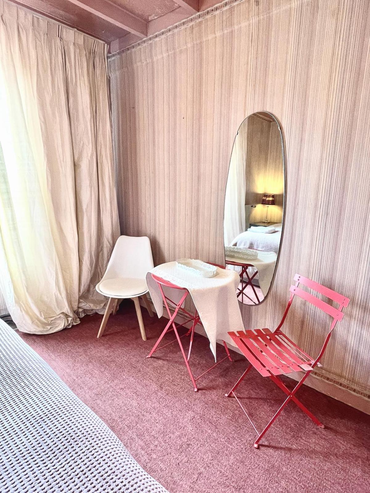 Studio Loubes Bernac Exterior foto